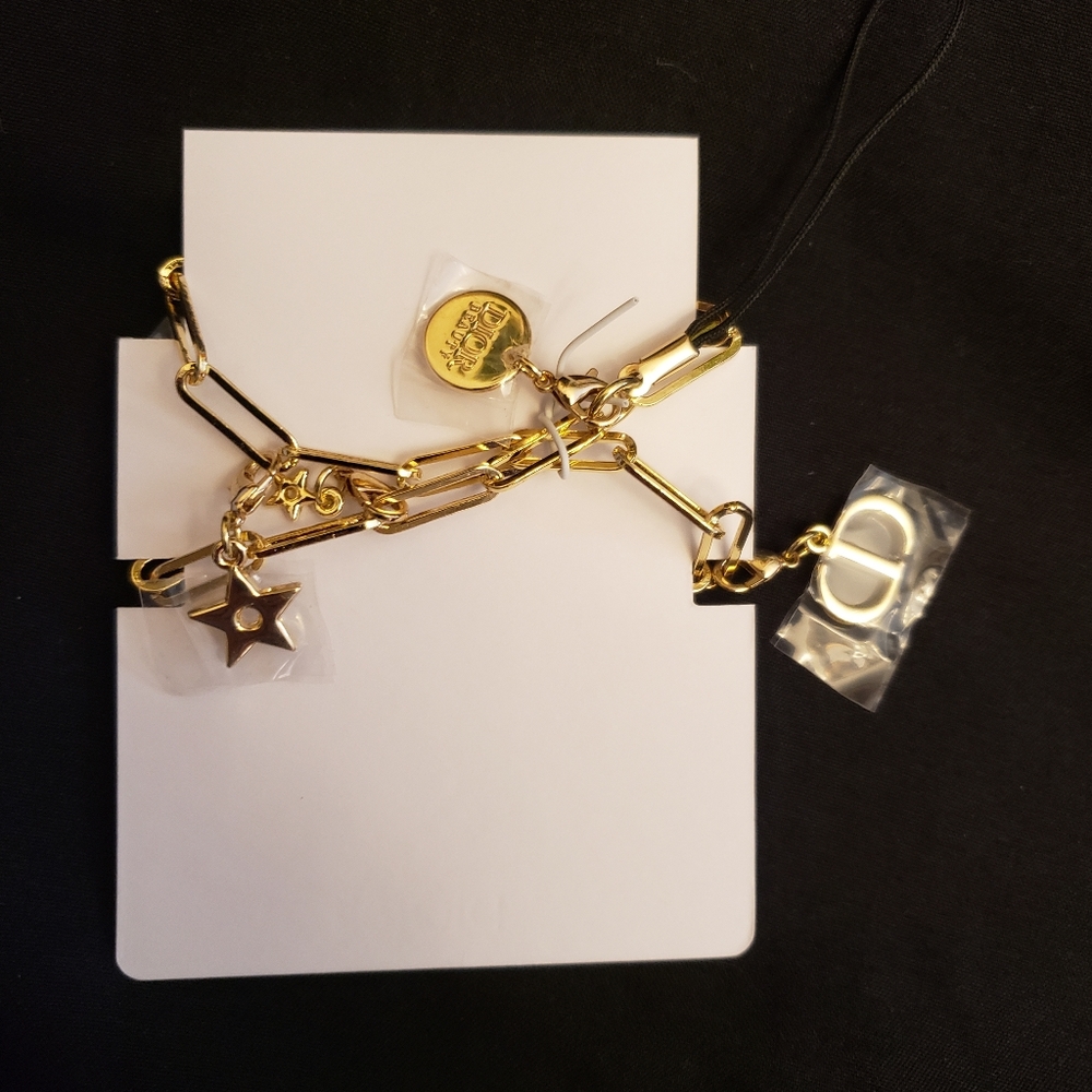 Christian Dior Phone/ Bradley Chain - Picture 4 of 9